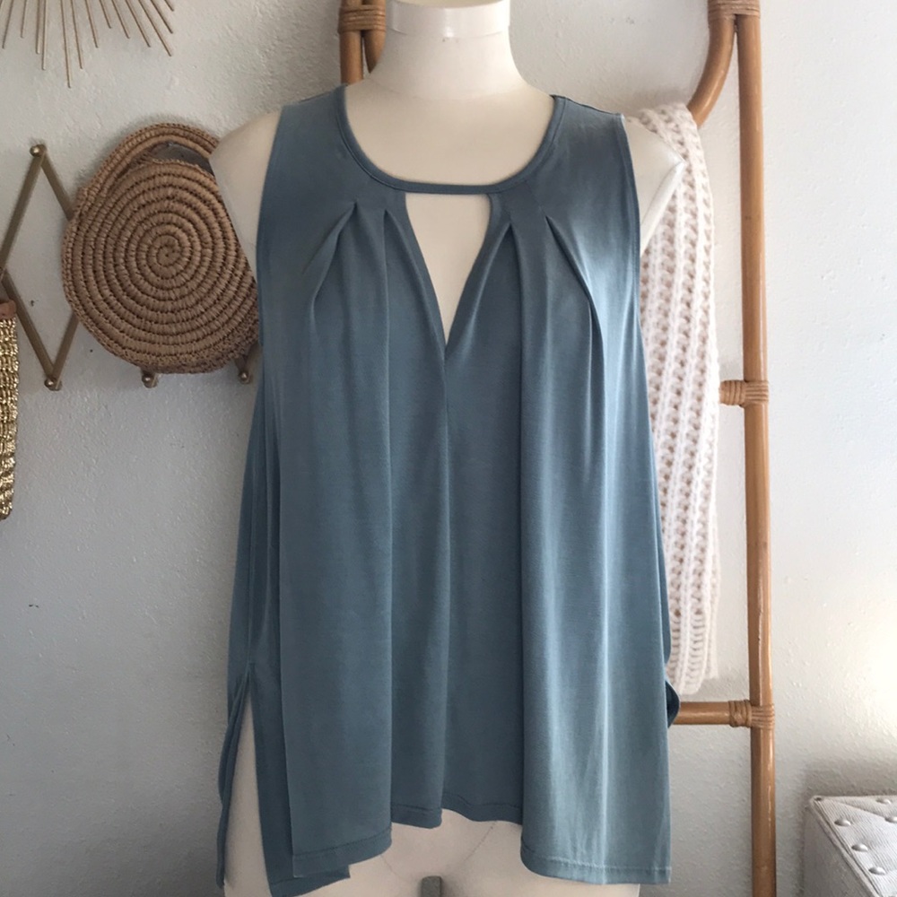 ❤️... Lucky Brand Top